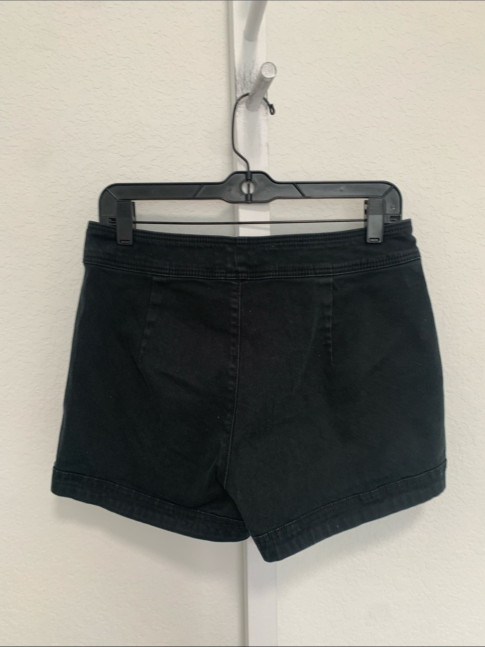 Y2K Express High-Waist Black Sailor Button-Front Shorts - Picture 5 of 10